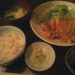 九段ごち屋 - 若鶏の唐揚げ定食