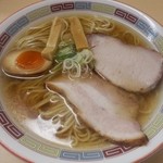 煮干鰮らーめん 圓 - 「煮干ラーメン」（700円）です