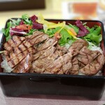 猪名川国際カントリークラブ レストラン - 牛タン重(ご飯大盛)