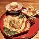 酒井商会 - おばんざい盛合せ：あん肝の生姜煮 生ハムと金柑の白和え 甘海老と千枚漬け