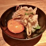 酒井商会 - 愛媛のしまなみ海道の2歳以下の雌の猪肉とせりのすき焼き