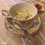 プチレストラン ブーケ・ド・フランス - 牡蠣のポタージュ