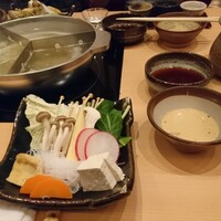 銀座しゃぶ通 マロニエゲート店 -  銀座しゃぶ通 マロニエゲート店 -
