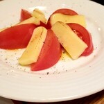 arco - モッツアレラとトマトのカプレーゼ