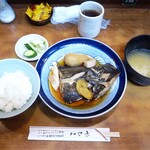 Yahiko - ｶﾚｲの煮つけ定食