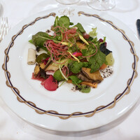 パノラミックレストラン ル・ノルマンディ - 鮑入りリーフ・サラダ