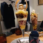 夜パフェ専門店パフェテリア　ベル - 