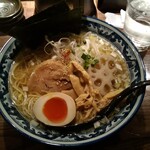 和風楽麺 四代目 ひのでや - ひのでやラーメン