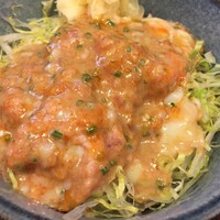 魚屋 小次朗 - 鮪のすき身胡麻だれ丼