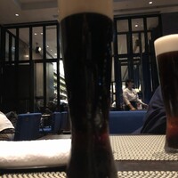 R restaurant & bar - 