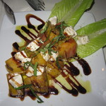 Ruth's Chris Steak House - 2019年の｢モッツァレラチーズと自然農法トマトのサラダ｣＄15.00