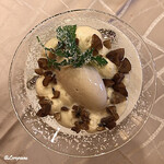 プチレストラン ブーケ・ド・フランス - glace à la marrons