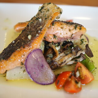 ブラッセリー ラシュレ_0