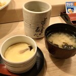 寿し屋の勘八 - 茶碗蒸しと味噌汁