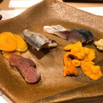 うを徳 - お造り(岩手の宮古の酢〆鰯・松輪さば・浜中馬糞雲丹・大分のからすみ・姫路のからすみ)