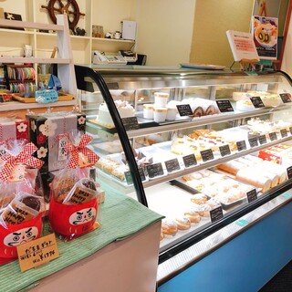 海の町の洋菓子店 ガトーフレール_2