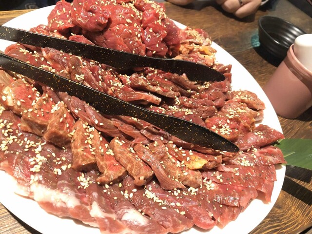 馬肉専門卸問屋 勝馬 かちうま 与野 馬肉料理 食べログ