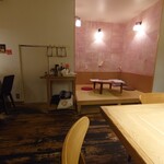 一歩一歩のカフェ食堂 - 