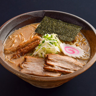しょうゆらーめん８５０円