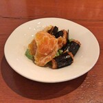 サンルーカルバー - チャーム