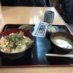 ときわ食堂 - サービス定食(蒸し鯖フレーク丼) 600円