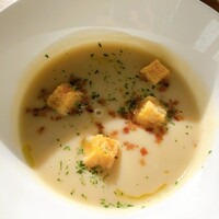 グランド キッチン - 