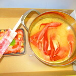 札幌市場めし　まるさん亭 - １日５０杯限定・海鮮バラチラシ　１０００円（税込）と１日５０杯限定・お鍋持参のテイクアウト蟹汁３人前で１０５０円（税込）【２０１９年１２月】