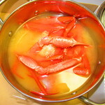 １日５０杯限定・お鍋持参のテイクアウト蟹汁３人前で１０５０円（税込）【２０１９年１２月】