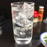 王味 - 焼酎水割り330円