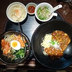 超級広東麺 - ジャージャー麵ビビンバセット