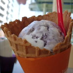Buru Shiru Kafe - ブルーベリーが入るアイスクリーム。