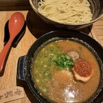 元祖めんたい煮こみつけ麺 - めんたい煮込みつけ麺（蓋開け）