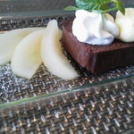 ビストロ セレニテ - 生チョコ濃厚なチヨコテリーヌに付けてベストマッチです。マッチのマーチ☆