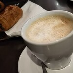 L'Aloyau - 熱いコーヒー