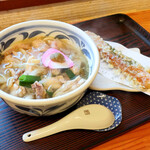 ふる里うどん  - かしわうどんとちくわ天