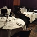 L'Aloyau - テーブル席