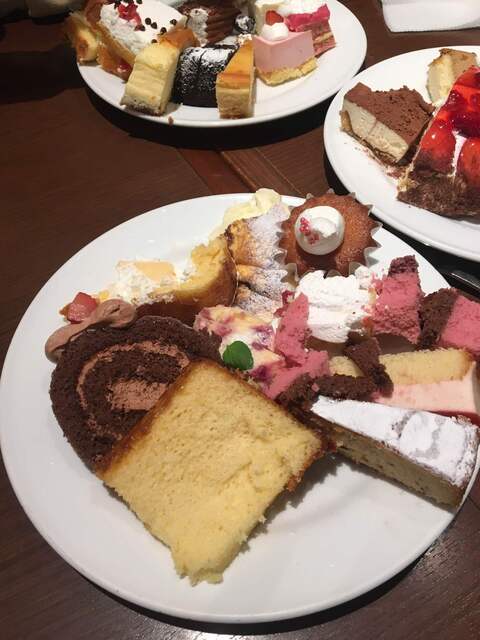スイーツパラダイス クレフィ三宮店 Sweets Paradise 三宮 花時計前 ケーキ 食べログ
