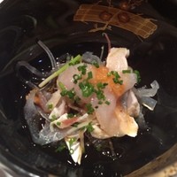 鮨 おさむ - フグ湯引き酢