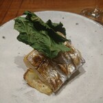 傳 - (2019年11月　訪問)鰆の焼き物。