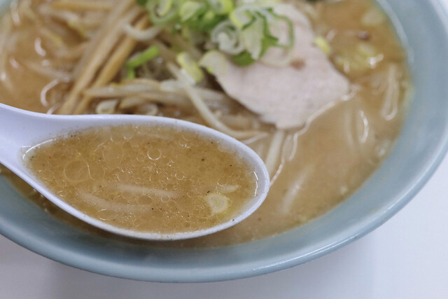 閉店 ラーメン香林坊 清田店 南郷１８丁目 ラーメン 食べログ