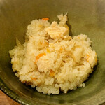 囲炉裏料理わ - （2019年8月）
      琵琶マスの炊き込みご飯(*´艸`*)