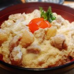 炭火焼鳥と水炊き 五郎一 - みつせ鶏と蘭王たまごの夢の親子丼