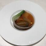 鮑と冬瓜のオイスターソース煮込み