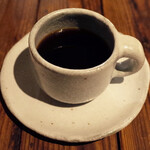 スパイスカフェ - スパイスを楽しむ9つの皿(9000円・外税)の珈琲。豆はしげの珈琲工房さんらしい