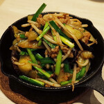 トンテキ食堂8 - 茄子のピリ辛味噌炒め(700円)