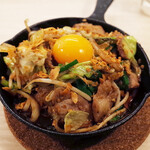 トンテキ食堂8 - すた丼あたま(700円)+肉増し(250円)+にんにく増し(100円)