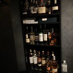 バー エグザゴーヌ - R1.12　ウイスキー棚が移動