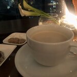 バー＆ラウンジ  トゥエンティエイト - 