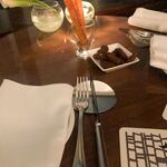 バー＆ラウンジ  トゥエンティエイト - 