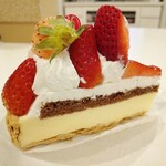 ラメゾンアンソレイユターブルパティスリー テラスモール湘南店